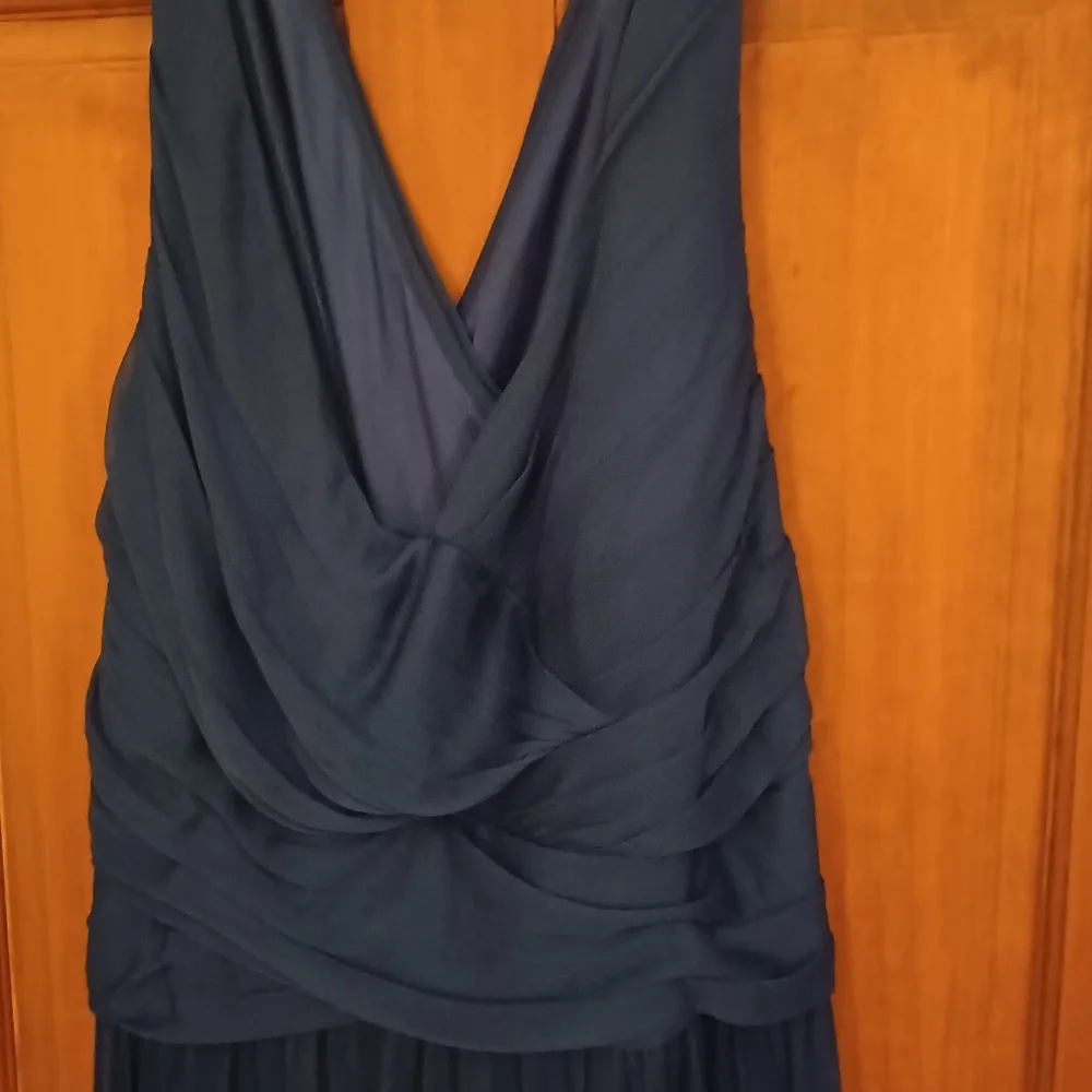 WOMEN'S DRESS/NAVY BLUE DAVID BRIDAL  SIZE 22. - Picture 3 of 6